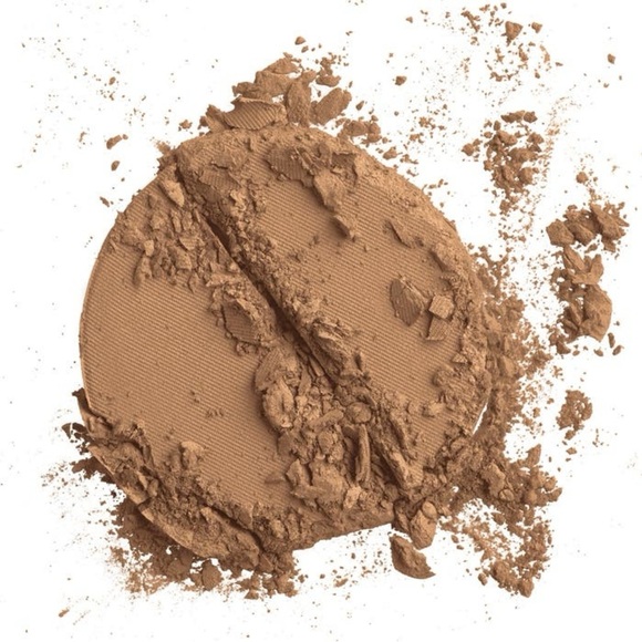 Colorescience Natural Finish Mineral
Foundation SPF 20 tan golden - Picture 2 of 11